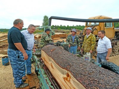 В глухие уголки района - новую жизнь   