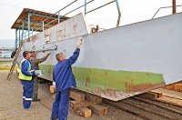 Работники МУП «Теплокомснаб» ремонтируют технику