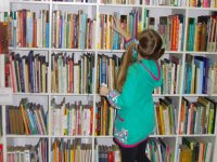 Караидельские школьники активно посещают библиотеки во время каникул