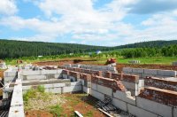 Возобновлено строительство школы в с.Абызово