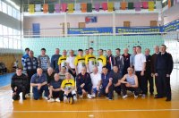 Ветераны МВД провели товарищескую встречу по волейболу