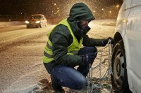 С марта водители обязаны иметь при себе светоотражающие жилеты