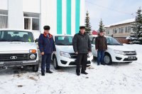 Три сельских поселения района стали обладателями новых автомобилей  