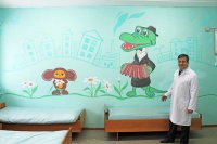 Палаты детского отделения ЦРБ украсили рисунками 