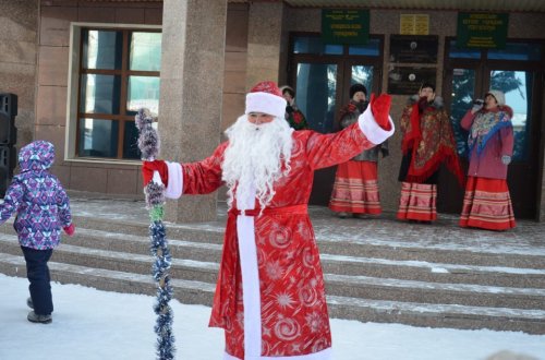 Ришат Галинуров в образе Деда Мороза стал звездой в социальных сетях