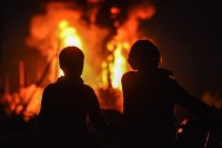 Межрайонный ОНД обращается к родителям с просьбой не оставлять детей дома без присмотра. Это может стать причиной пожара